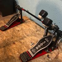 DW Drums 5000 doppio pedale