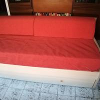 Divano letto con secondo letto estraibile