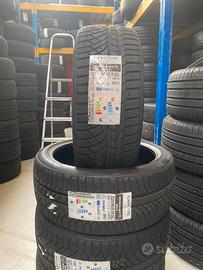 225 40 19 Kumho invernali