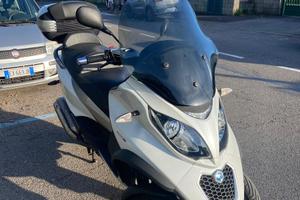 MP3 500 LT Business Bianco Abs Asr