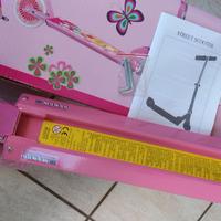 MONOPATTINO  Barbie Streetscooer