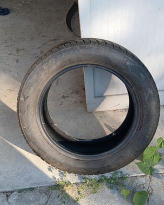 Pneumatici invernali 215-60 t17