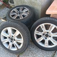  cerchi con gomme 