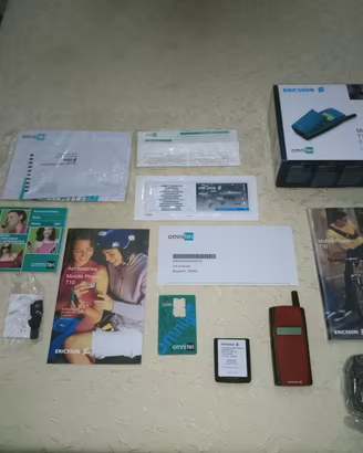Cellulare Vintage Collezione Ericsson GSM