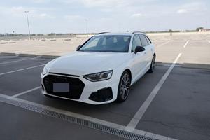 Audi a4 Avant 35 TDI S Line Edition MHEV 163 cv 