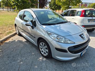 Peugeot 207 1,4 diesel 3 porte