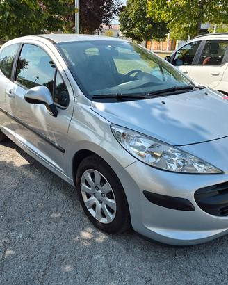 Peugeot 207 1,4 diesel 3 porte
