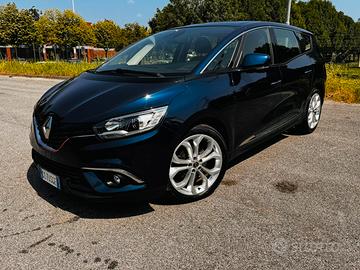 Renault Grand  Scenic 7 posti