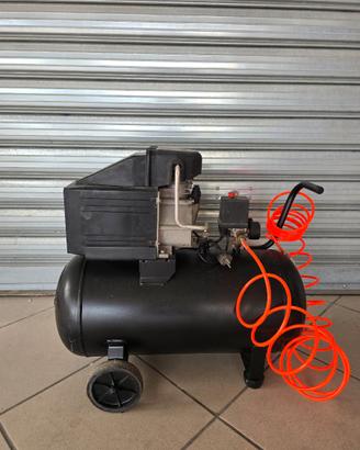 Compressore aria 50L, nero, funzionante con tubo