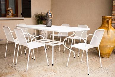 Set giardino tavolo più sedie