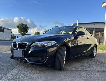 Bmw Serie 2 F22  218i Cambio Automatico