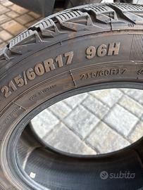 4 gomme invernali 215/60 R 17 96H