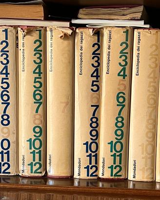 Enciclopedia dei ragazzi, Mondadori completo 12 vo