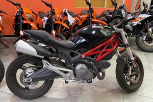 Ducati Monster 696 + - 2010