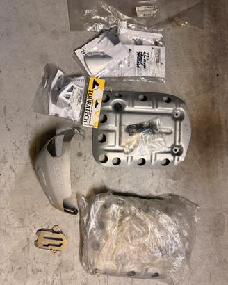 Paramotore e varie Bmw Gs 1200. (2006-2012)