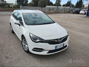 Opel Astra Sports Tourer 1.5 cdti Business Eleganc