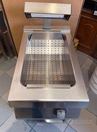 Attrezzatura ristorazione