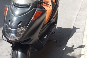 Yamaha Majesty 250 CC