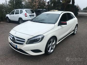 Mercedes-benz A 180 CDI BlueEFFICIENCY Automatic E
