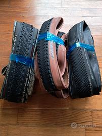 Lotto 3 copertoni bici Gravel  700x35/40 Pirelli