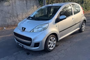 Peugeot 107 1.0 68CV 3p. Allure 2Tronic