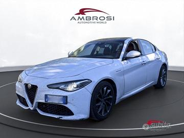 ALFA ROMEO Giulia 2.2 t Veloce Q4 210cv auto - P