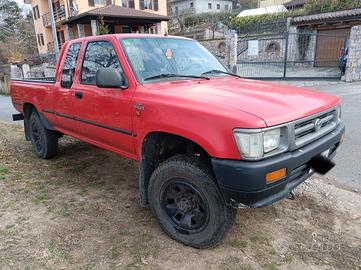 Toyota Hilux extracab