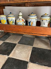 Vasi in ceramica, Farmacia
