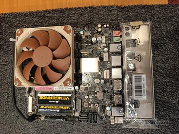 scheda madre Mini-ITX q170 8gb i3 e alimentatore