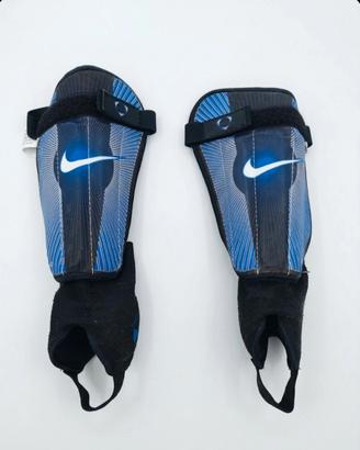 parastinchi  Nike 