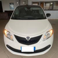 Lancia Ypsilon 0.9 TwinAir 5 porte Metano Ecochic 