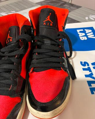 Nike Air Jordan mid satin