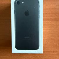 Iphone 7 nero completo tranne caricabatterie
