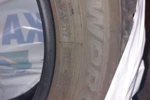 Pneumatici invernali 215/65R17