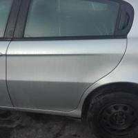 Porta posteriore sx alfa romeo 147 anno 2002