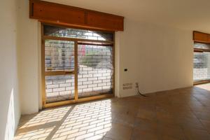 NEGOZIO A PONTIROLO NUOVO