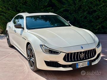 Maserati ghibli sq4