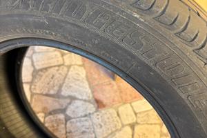 Gomme auto