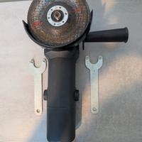 Smerigliatrice angolare 