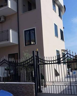 Appartamento di 100 m² con 4 locali a Marcianise