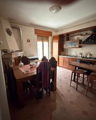 Appartamento 3°piano con garage e mansarda