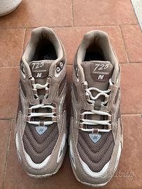 New Balance 725