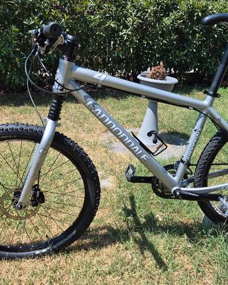 MTB Cannondale F4 26 tg L