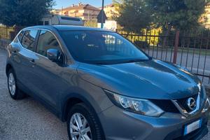 Nissan quasquai