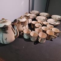 Servizio di ceramica orientale