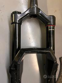 Forcella mtb Rock Shox domain 38mm 170  29 boost