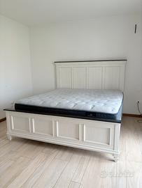 Letto mattimoniale Queen