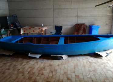 Barca vetroresina 4.90m chiglia piatta