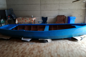 Barca vetroresina 4.90m chiglia piatta