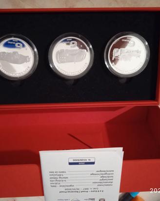 Trittico medaglie celebrative Ferrari da collezion